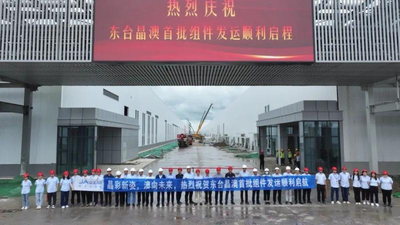 c03654b6e7f634805a8b92061456e9ac.jpg c03654b6e7f634805a8b92061456e9ac.jpg